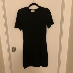 Wilfred free black woven t-shirt dress